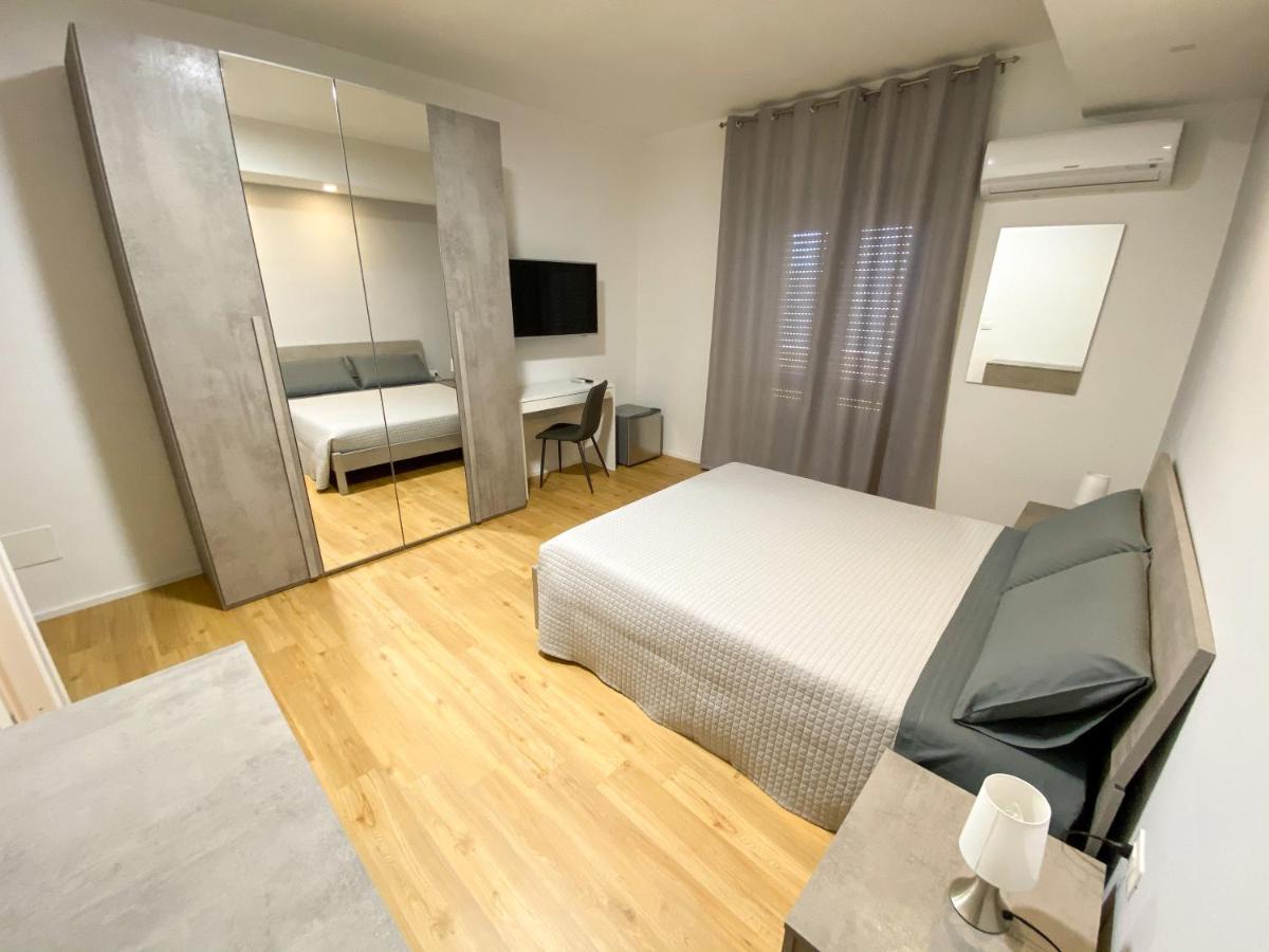 The Shell Guest House Alghero Buitenkant foto